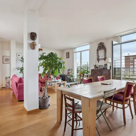 Charming Apt For 5 People In By Weekome Apartment