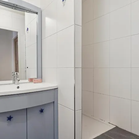 Charming For 5 People In By Weekome *